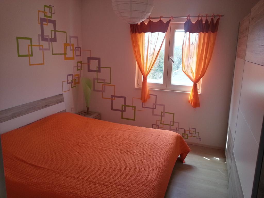 Apartment Tara Sumartin Zimmer foto